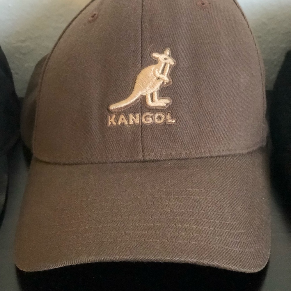 Brown Kangol stretch fit hat